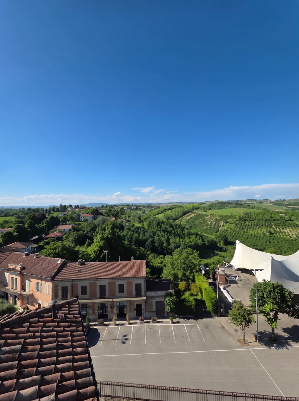 Vista panoramica dalla Dimora sui colli del Monferrato
